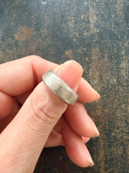 Simple Band – 10K White Gold Ring | Maltka
